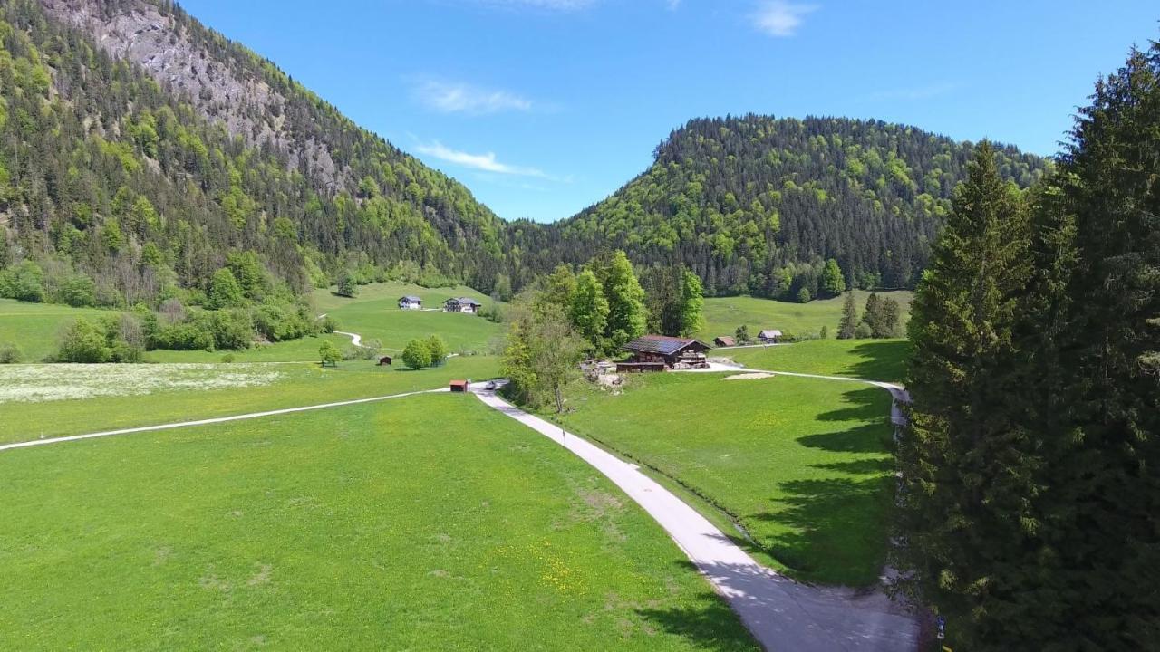 Gasthaus - Pension - Cafe Doerfl Kiefersfelden Luaran gambar